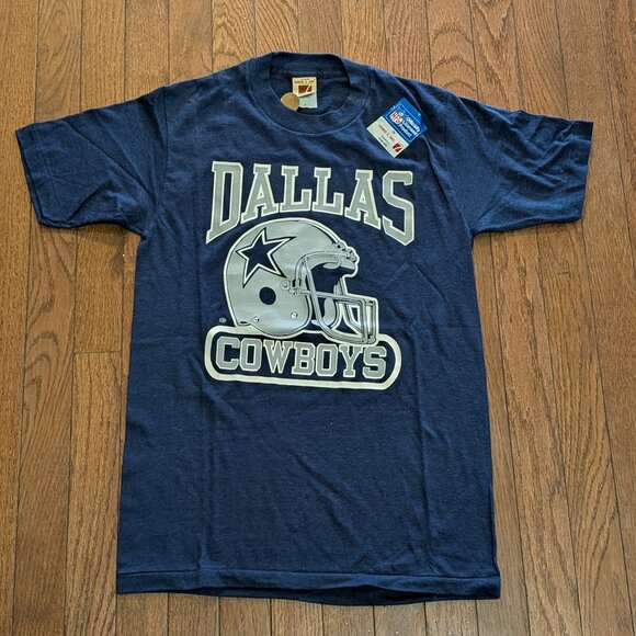 NWT Dallas Cowboys Logo 7 T-Shirt Made in USA - Size M (16.5x27) - Picture 1 of 4